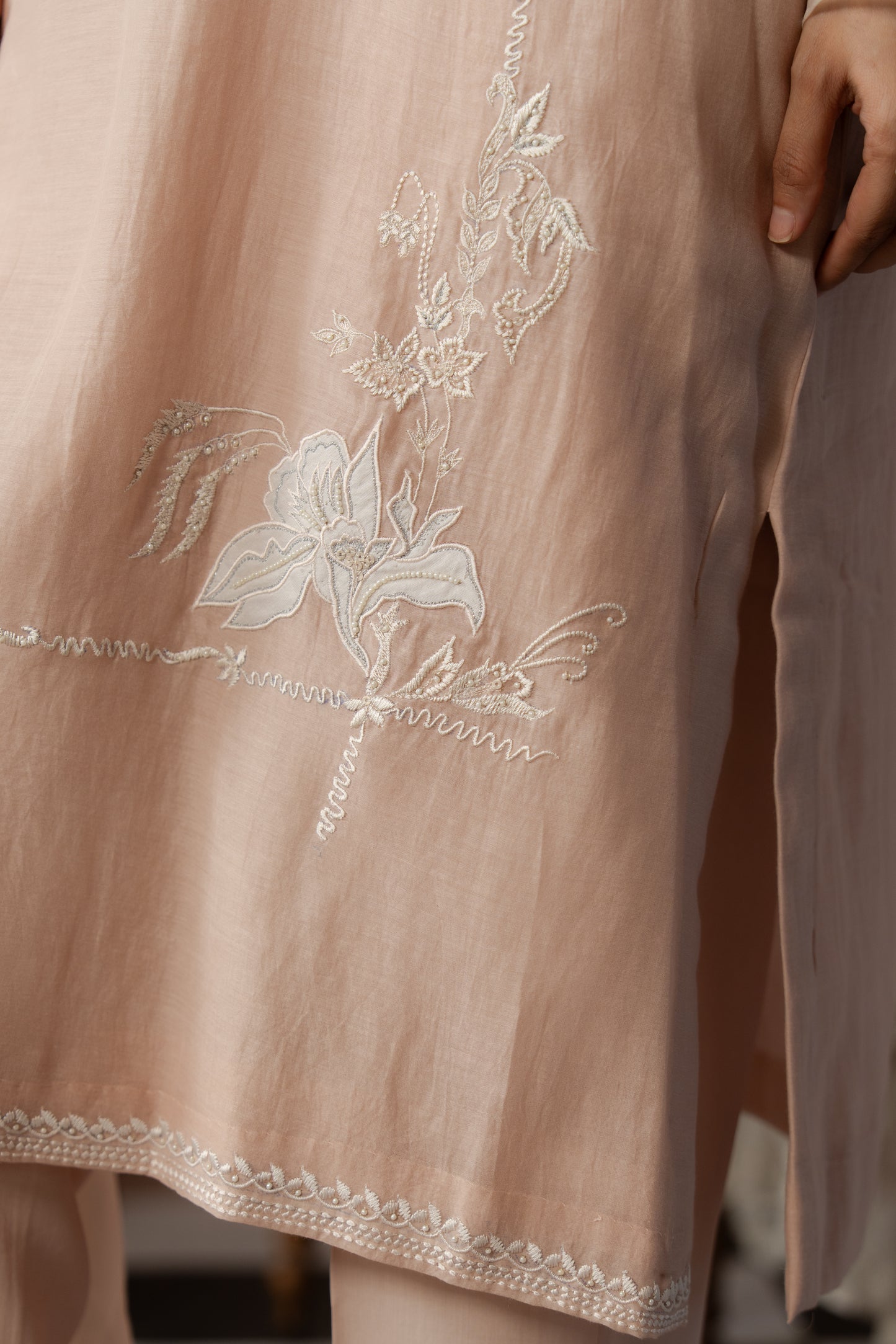 Loom Whisper Kurta Set